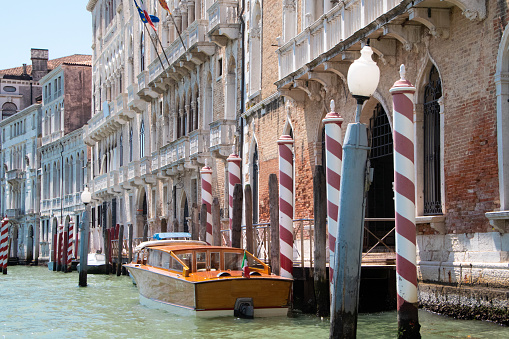 Táxi aquático em Veneza