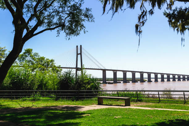 A view of a bridge over a small river in Brazil