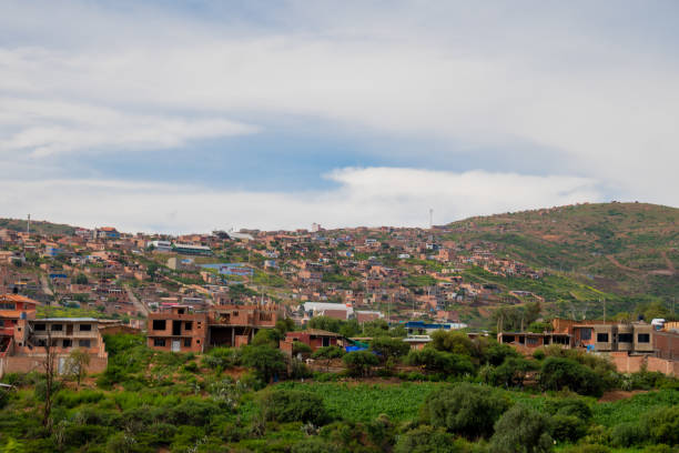 houses built on a hill, hillside settlements, urban development in latin america