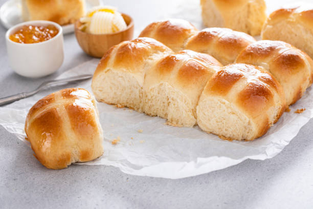 istock Hot cross buns, recipe for Easter brunch or breakfast 2149179082