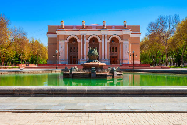 istock Alisher Navoi State Bolshoi Theatre, Tashkent 2149234059