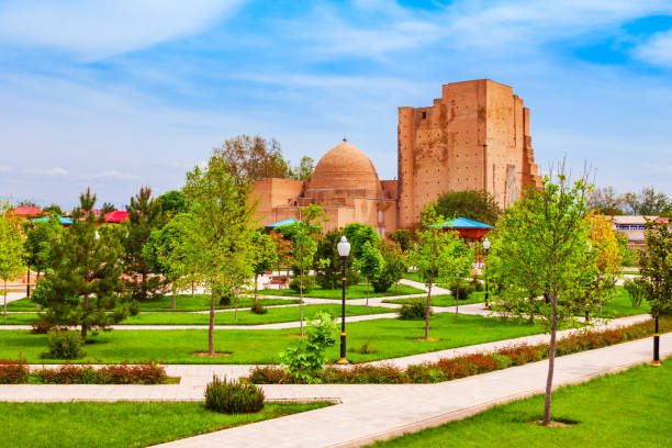 istock Dorus Saodat Jahangir Mausoleum in Shakhrisabz 2149244301