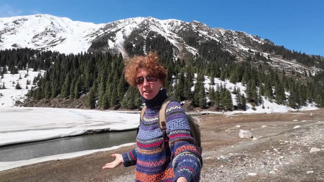 Live streaming of mature female hiker