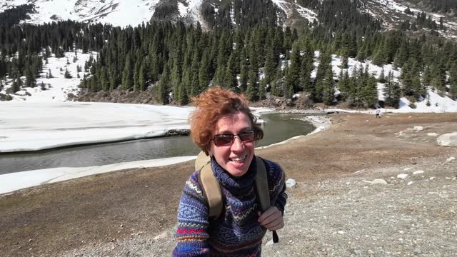 Live streaming of mature female hiker