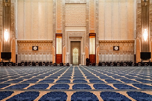the magnificence of the interiors of the great mosque in Kuwait City