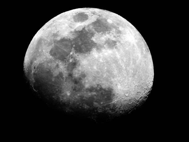 Night falls the moon shines bright