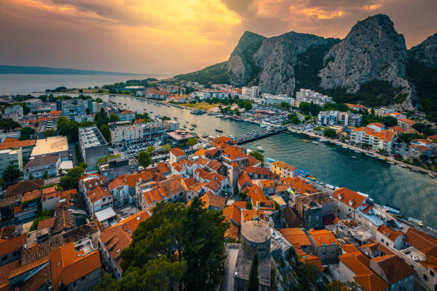 istock Omis cityscape with Cetina river at sunset, Croatia 2149601116