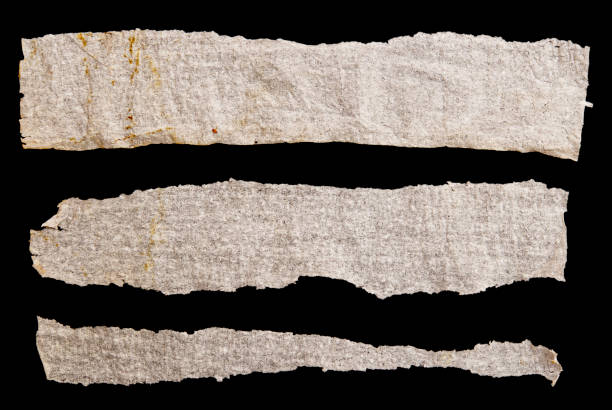 istock Pieces of paper 2149613193