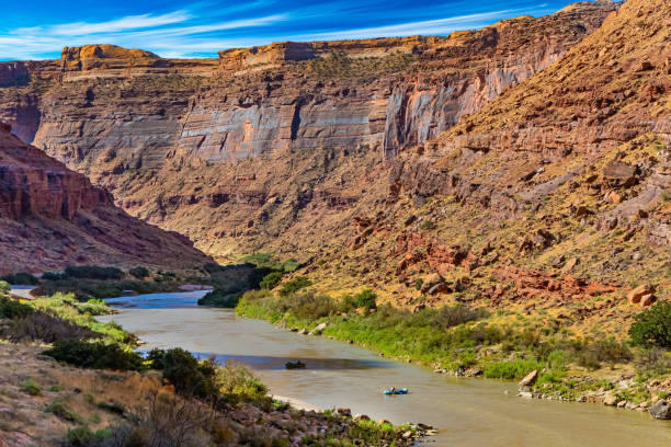 istock The boats with rafting 2149630714