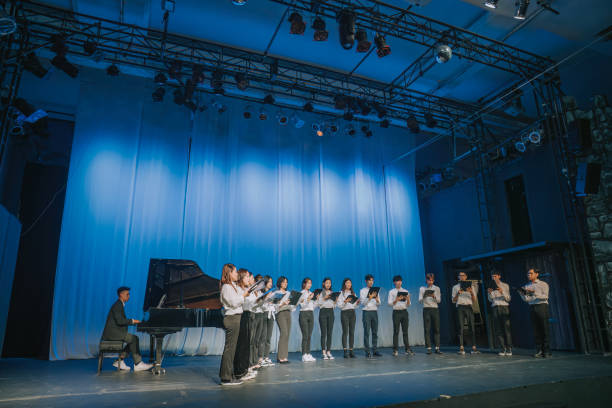 istock Asian Chinese Choir chorus performance group Singing on stage 2149646423