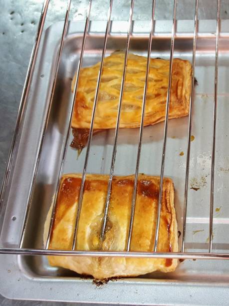 istock a photography of a baking pan with some food in it. 2149667066