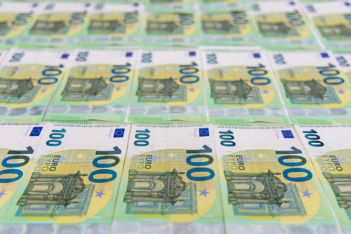 Bills / banknotes background 100 euros