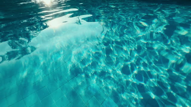 Swimming pool caustics with reflections
