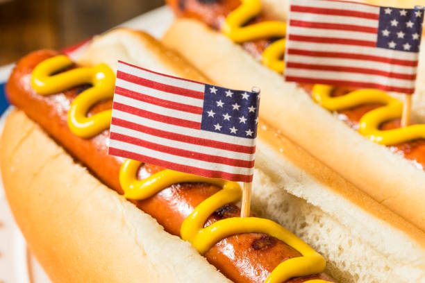 istock Patriotic American Memorial Day Hot Dogs 2149684507