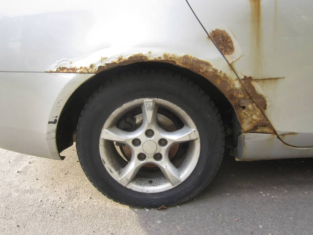 istock Old car body rusty fender 2149720832