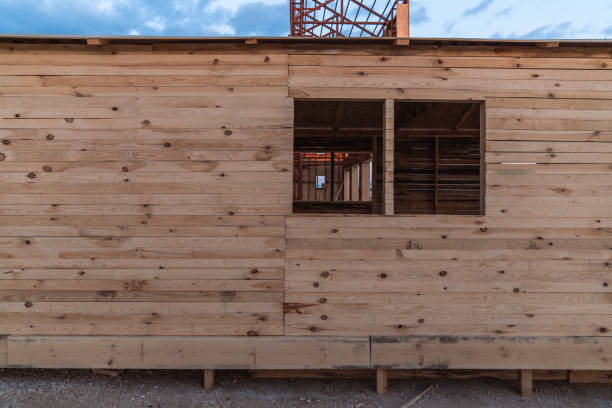 Wood, Balance, Flooring, Exterior, Construction Industry, Lumber, Architectural Column, Pattern, Modern, Window, Worker