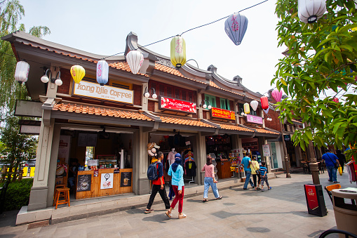 PIK Pantjoran, a trade and service area with thematic Chinese culture, is a culinary center and a popular tourist area in Pantai Indah Kapuk, North Jakarta, Indonesia.