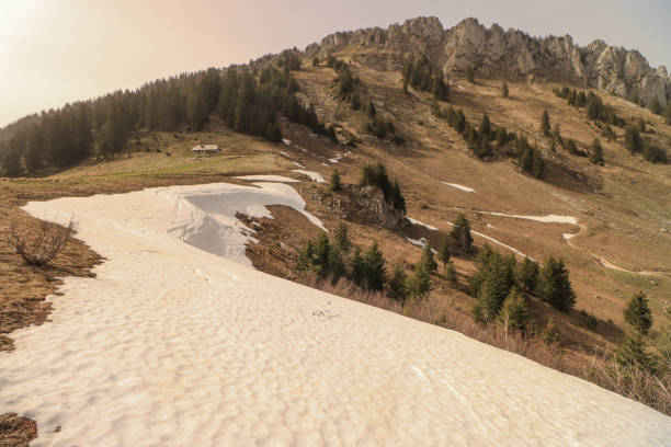Mont Ouzon under Sahara dust