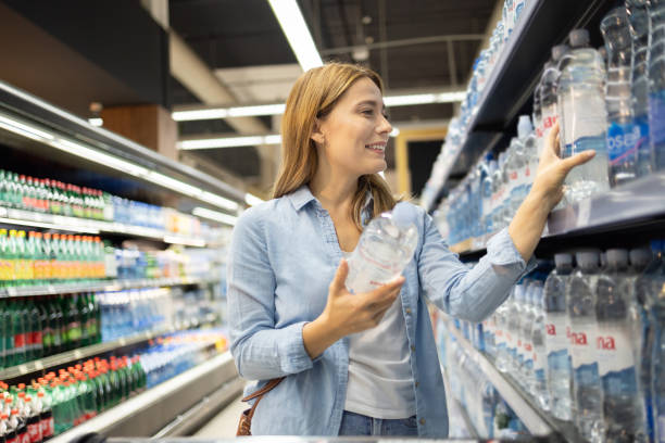 istock A woman shopping for water 2149795317