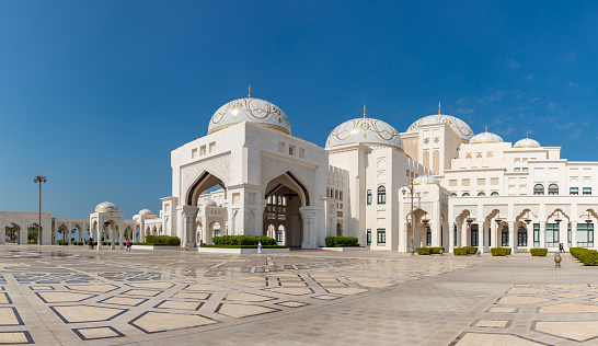 A picture of the Qasr Al Watan Main entrance.