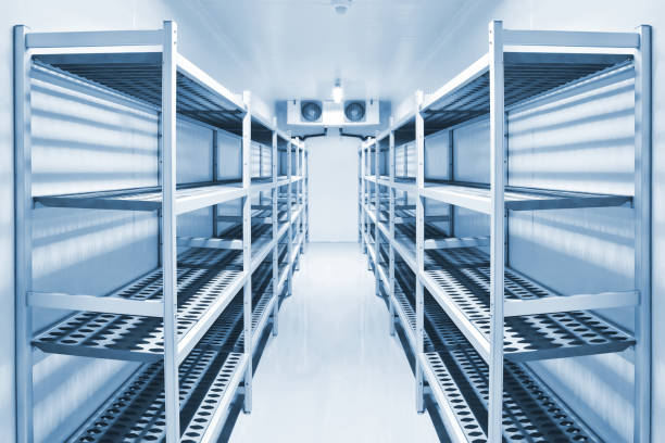 Refrigeration chamber for food storage..