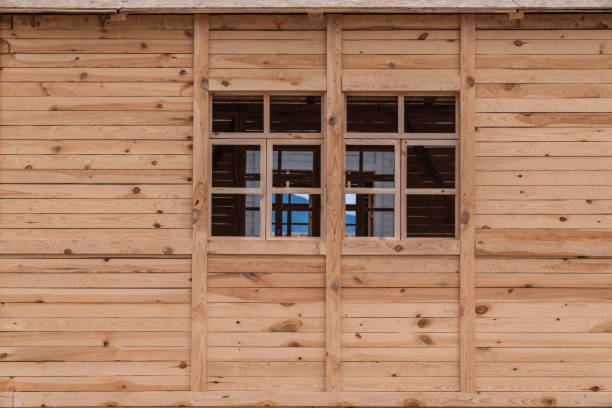 Wood, Balance, Flooring, Exterior, Construction Industry, Lumber, Architectural Column, Pattern, Modern, Window, Worker