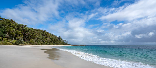 istock Beautiful White Sand Beach in Eastern Australia 2149872647