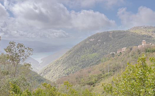 wide open idyllic italian landscape