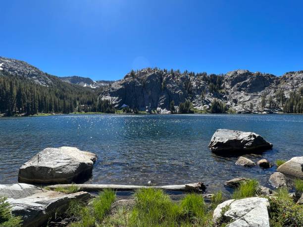 istock John Muir Trail - Devils Postpile to Thousand Island Lake 2150075600