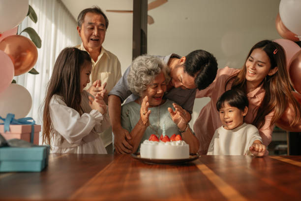 istock Family birthday celebration 2150081306