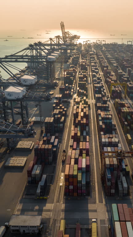 Container Terminal  Operation
