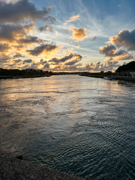 It gets dark in Bayonne. Views on Bayonne river.