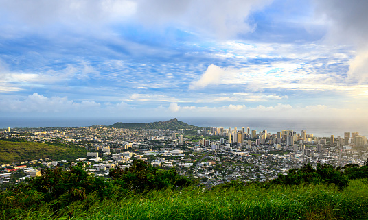 View from the Tantalus Lookout to the skyline of Honolulu and Diamond Head - Oahu, Hawaii