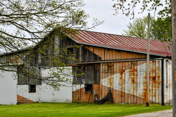 istock Old Time Barn From The 1960’s 2150347798