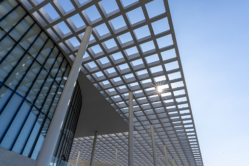 The roof of a lattice steel structure building