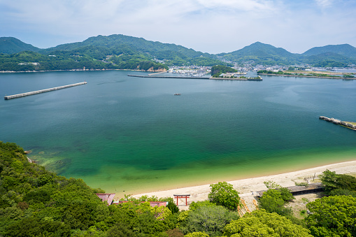 Tsutajima, an uninhabited island located in Nio-cho, Mitoyo City, Kagawa Prefecture