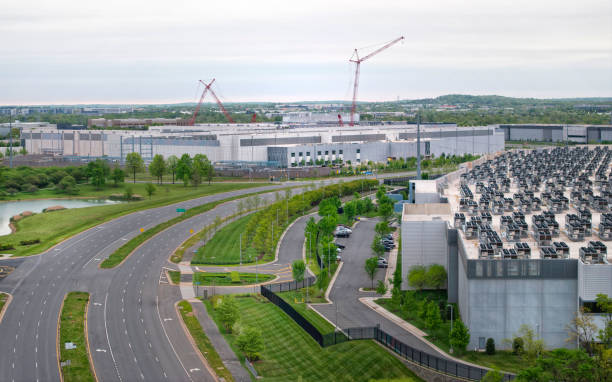 The Center of the Internet Aerial view of a data centers in Ashburn, Virginia ashburn virginia stock pictures, royalty-free photos & images