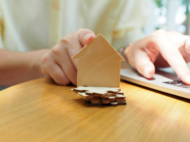 istock House on the jigsaw pile 2150498516