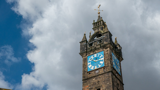 One of the Glasgow’s most recognisable ancient landmarks, the Tolbooth Steeple was built in 1626 at Glasgow Cross. The distinctive stone steeple and clock tower is all that remains of the old Tolbooth buildings which were pulled down in 1921.
