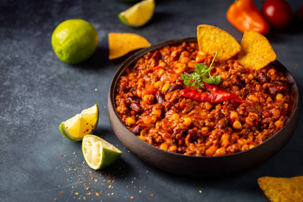 istock Mexican chili con carne 2150556755
