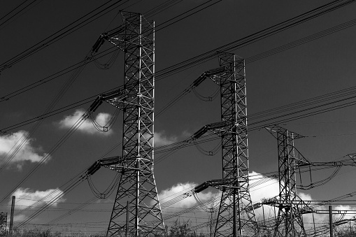 Powerlines stations