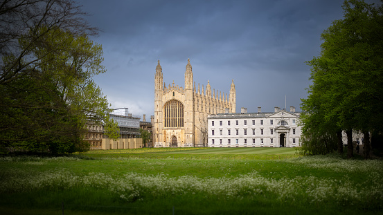 the king‘s college of cambridge in the evening light
