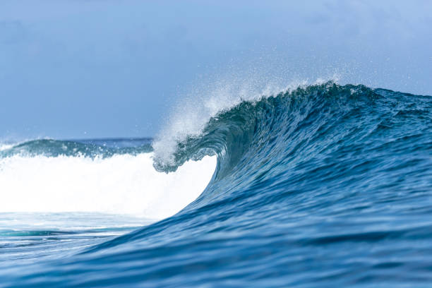 istock Wave Detail At Teahupoo 2150621210