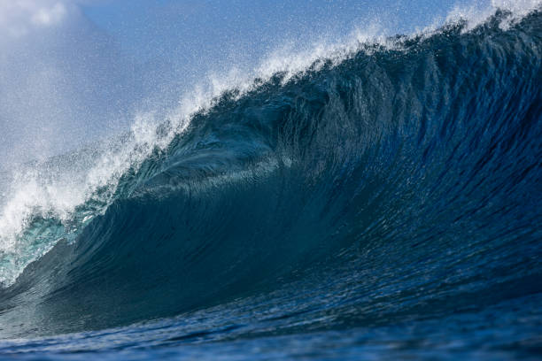 istock Wave Detail At Teahupoo 2150622150