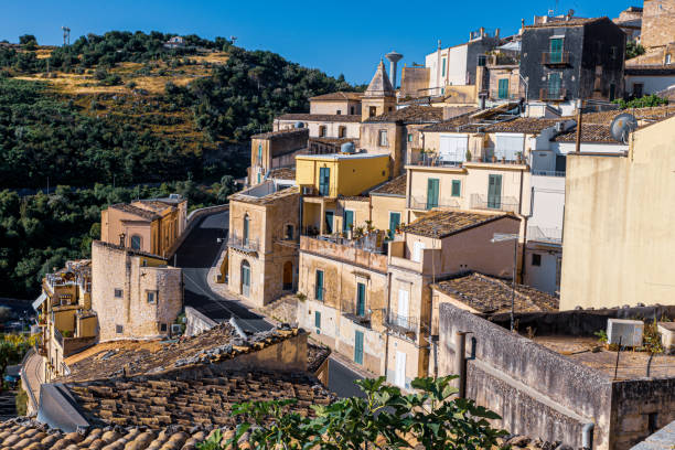 istock Sicilian baroque houses 2150699504