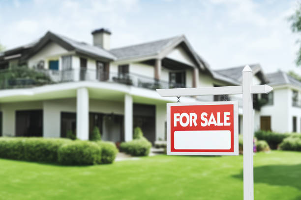 Real Estate Sign in Front of a House with a Garden for Sale 3d Render Real Estate Sign in Front of a House with a Garden for Sale house for sale sign stock pictures, royalty-free photos & images