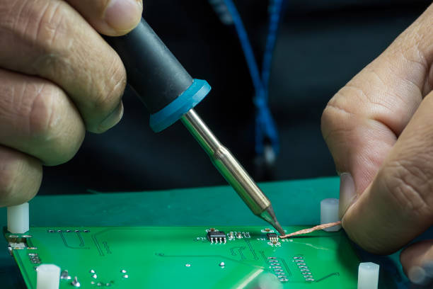 istock Close up scene the soldering operation by skill operator. 2150767558