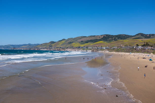 istock Pismo Beach in Pismo Beach, California 2150854607