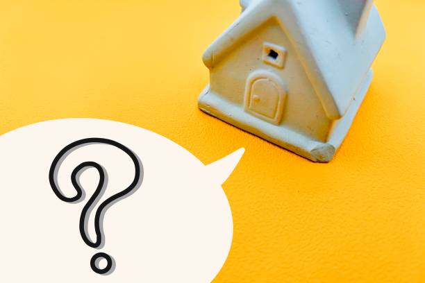 istock consultation regarding finding a home and building a home 2150894672