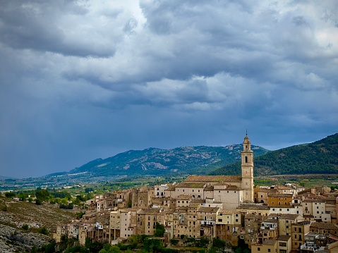 Bocairent is located in the south of the province of Valencia. The population of about 4,000 inhabitants.